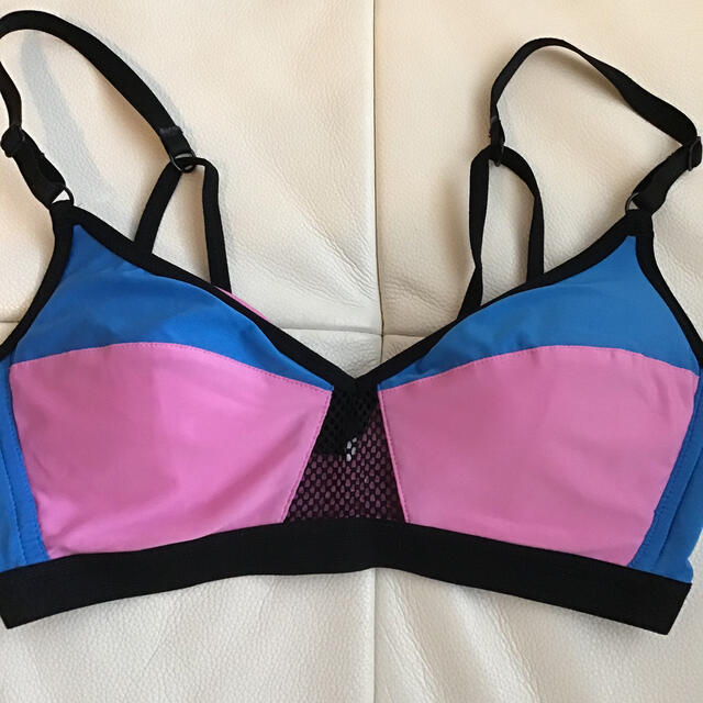 Peach John ヨガウェア ブラトップ スポーツブラ ピーチジョンの通販 By ようこshop 値段交渉逃げ禁止です ピーチジョン ならラクマ Peach John ヨガウェア ブラトップ スポーツブラ ピーチジョンの通販 By ようこshop 値段交渉逃げ禁止です ピーチジョン ならラクマ