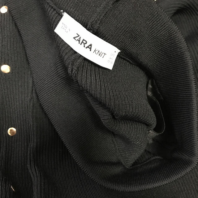 ZARA(ザラ)のZARA スタッズ付き　黒　キュロットパンツ　新品✨ レディースのパンツ(キュロット)の商品写真