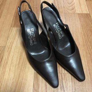 サルヴァトーレフェラガモ(Salvatore Ferragamo)のサルバトーレフェラガモ　24(ハイヒール/パンプス)