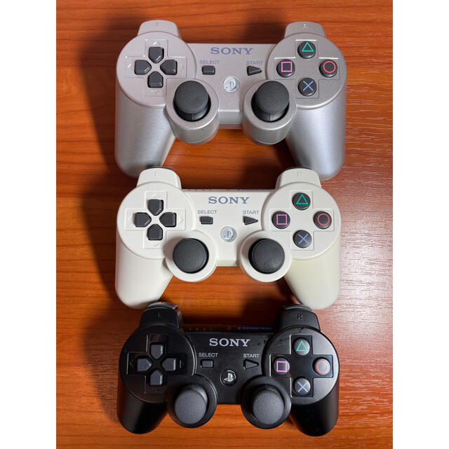 PlayStation3(プレイステーション3)のSONY PS3 ワイヤレスコントローラ（DUALSHOCK3）3個 エンタメ/ホビーのゲームソフト/ゲーム機本体(その他)の商品写真