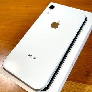 アイフォーン(iPhone)の◆極美品 禁煙環境◆ iPhoneXR 128GB ホワイトSIMフリー(スマートフォン本体)