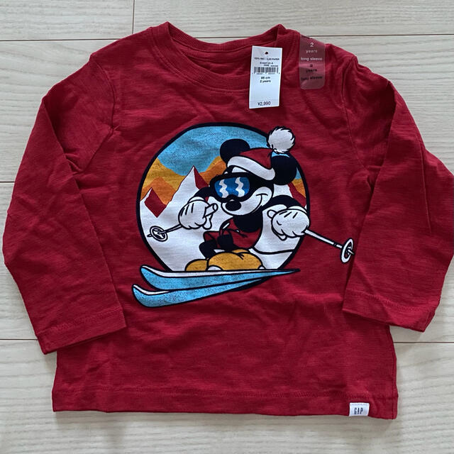 GAP(ギャップ)の値下げ！　GAP Disney Mickey Mouse グラフィックTシャツ キッズ/ベビー/マタニティのキッズ服男の子用(90cm~)(Tシャツ/カットソー)の商品写真