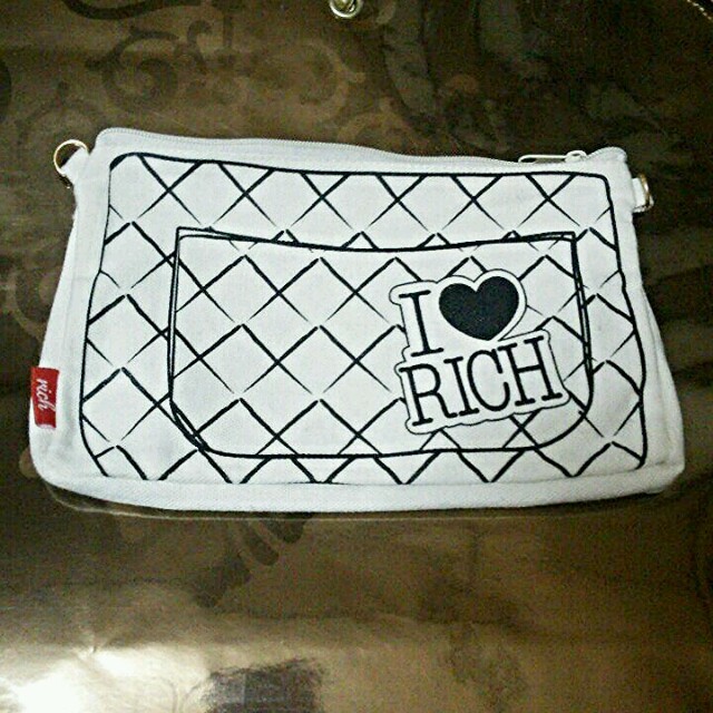 rich(リッチ)の☆rich★フェイク柄のポーチ☆ レディースのファッション小物(ポーチ)の商品写真