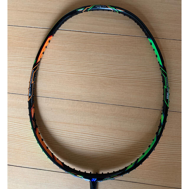 極美品! ヨネックスバドミントン ラケット デュオラ10 3ug5 極美品! ヨネックスバドミントン ラケット デュオラ10 3ug5