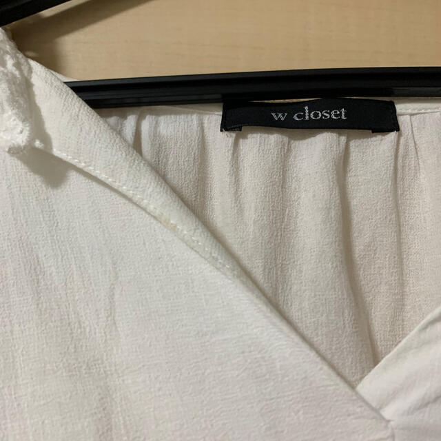 w closet(ダブルクローゼット)のw closet 袖フリルブラウス レディースのトップス(シャツ/ブラウス(長袖/七分))の商品写真