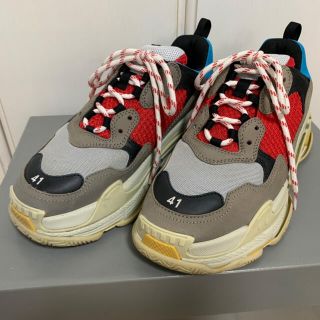 靴/シューズBALENCIAGA トリプルS マルチカラー 42 ほぼ新品