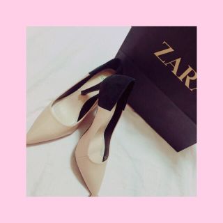 ザラ(ZARA)のZARA パンプス(ハイヒール/パンプス)