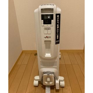 デロンギ(DeLonghi)のデロンギ オイルヒーター DDQ0915-WH(オイルヒーター)