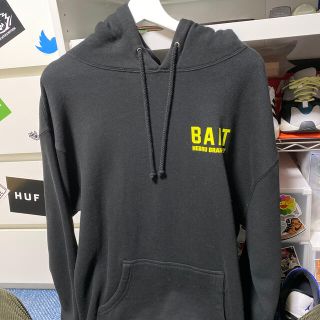 アンディフィーテッド(UNDEFEATED)のBAIT パーカー(パーカー)