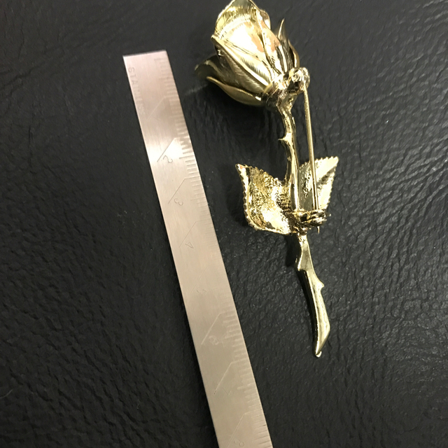 1本薔薇 ブローチの通販 by Suzaku's shop|ラクマ 1本薔薇 ブローチの通販 by Suzaku's shop|ラクマ