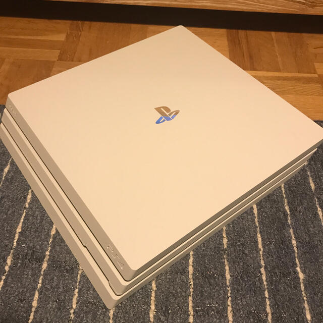 SONY PlayStation4 Pro 本体 CUH-7200BB02