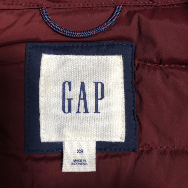 GAP(ギャップ)のGAP 中綿ダウンベスト メンズのジャケット/アウター(ダウンベスト)の商品写真