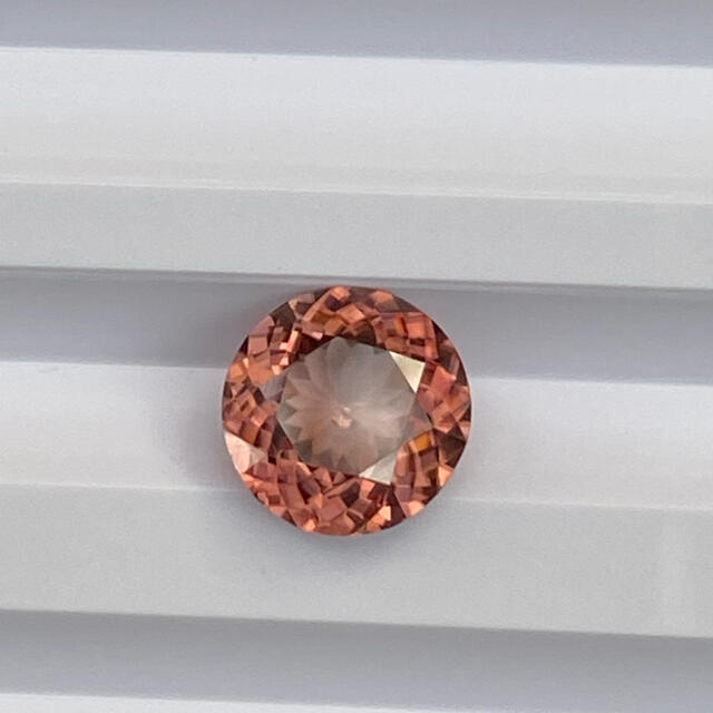 ジルコン 3.2ct ルース | www.ecotours-of-oregon.com