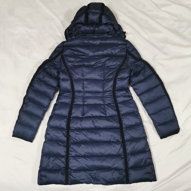 MONCLER(モンクレール)のモンクレール エルミンヌ HERMINE ダークネイビー ブラック 黒 レディースのジャケット/アウター(ダウンコート)の商品写真