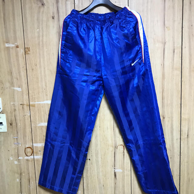 NIKE(ナイキ)のナイキウインドブレーカー　青色 メンズのジャケット/アウター(ナイロンジャケット)の商品写真