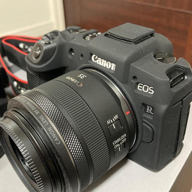キャノン EOS RP & RF35 MACRO IS STM レンズキット キャノン EOS RP & RF35 MACRO IS STM レンズキット