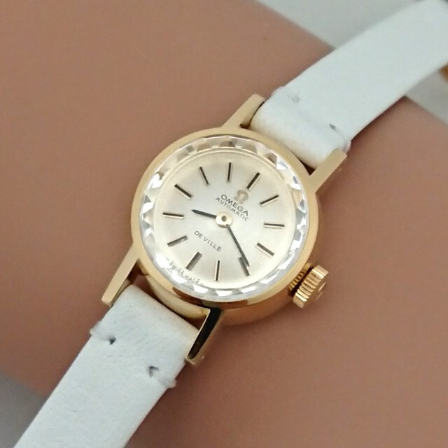 高質で安価 OMEGA K18金無垢カットガラス自動巻 レディース デビル オメガ 1969年製 OH済 腕時計