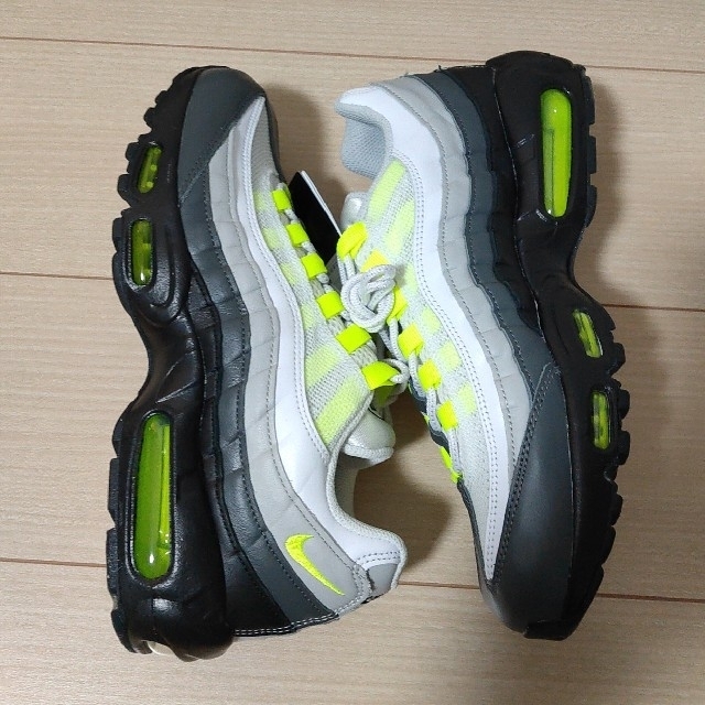 NIKE(ナイキ)のマーサー様専用　NIKE by you AIRMAX 95 メンズの靴/シューズ(スニーカー)の商品写真