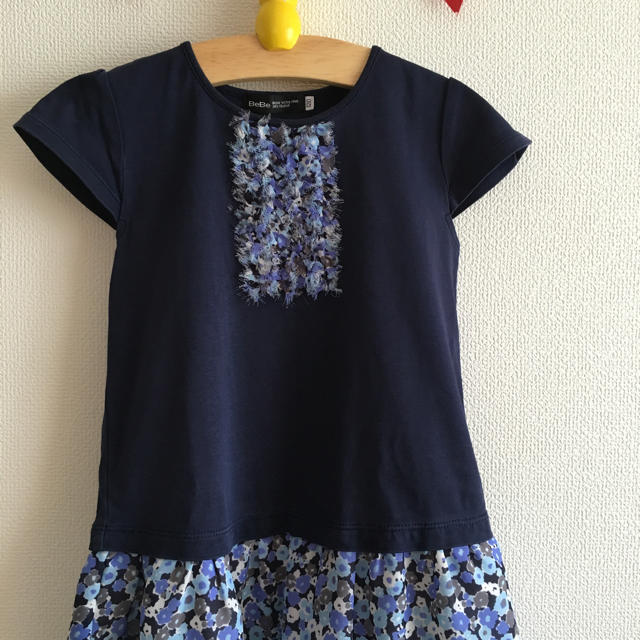 BeBe(ベベ)のBeBeワンピース120 キッズ/ベビー/マタニティのキッズ服女の子用(90cm~)(ワンピース)の商品写真