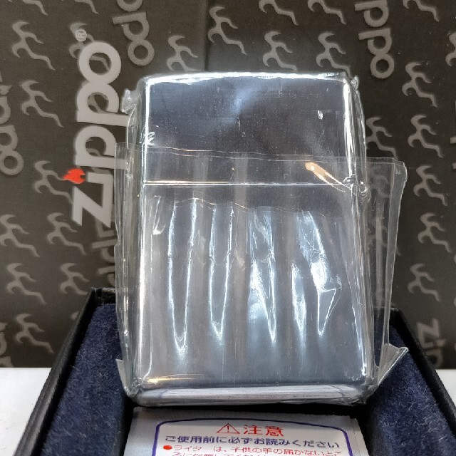 ZIPPO ウィンディ 未開封 メンズのファッション小物(タバコグッズ)の商品写真