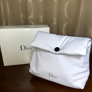 クリスチャンディオール(Christian Dior)の未使用　Dior ポーチ付きタオル　1個(ポーチ)