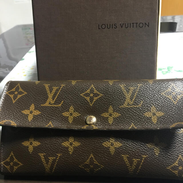 LOUIS VUITTON(ルイヴィトン)のルイヴィトン　長財布 レディースのファッション小物(財布)の商品写真
