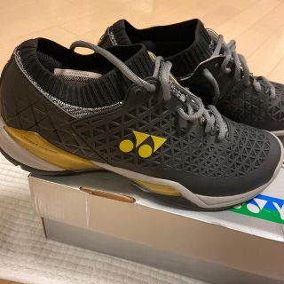 ヨネックス(YONEX)のヨネックス(ブラック、ゴールド)パワークッションエクリプションＺ(バドミントン)