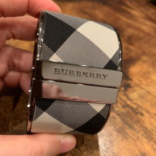 バーバリー(BURBERRY)のバーバリー　バングル(バングル/リストバンド)