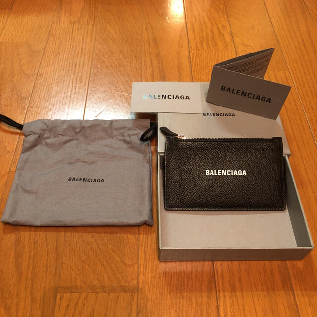 バレンシアガ BALENCIAGA コインケース カードケース　ブラック　新品フェンディ