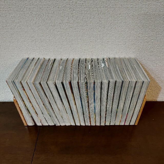 約束のネバーランド 全巻初版 1