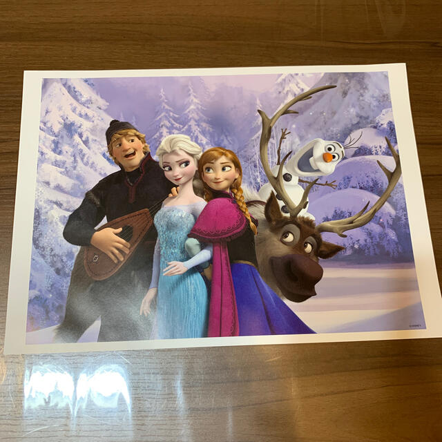 Disney(ディズニー)の非売品 ディズニー アナと雪の女王①ポスター アートコレクション エンタメ/ホビーの美術品/アンティーク(絵画/タペストリー)の商品写真