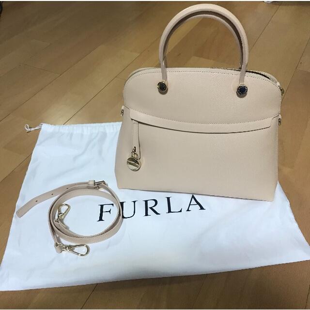 FURLA - フルラ  パイパー　M 美品