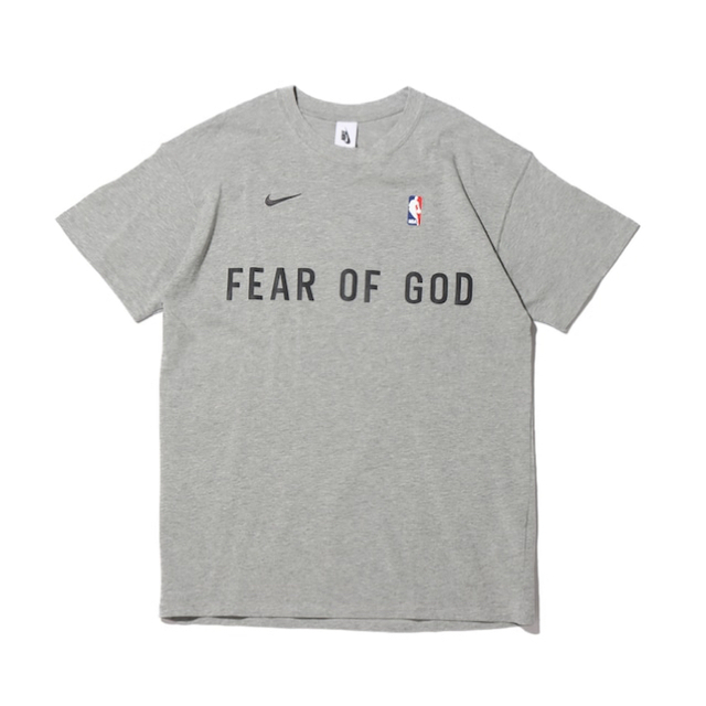 FEAR OF GOD(フィアオブゴッド)の【Sサイズ】FEAR OF GOD × ナイキ NIKE Tee NBA メンズのトップス(Tシャツ/カットソー(半袖/袖なし))の商品写真