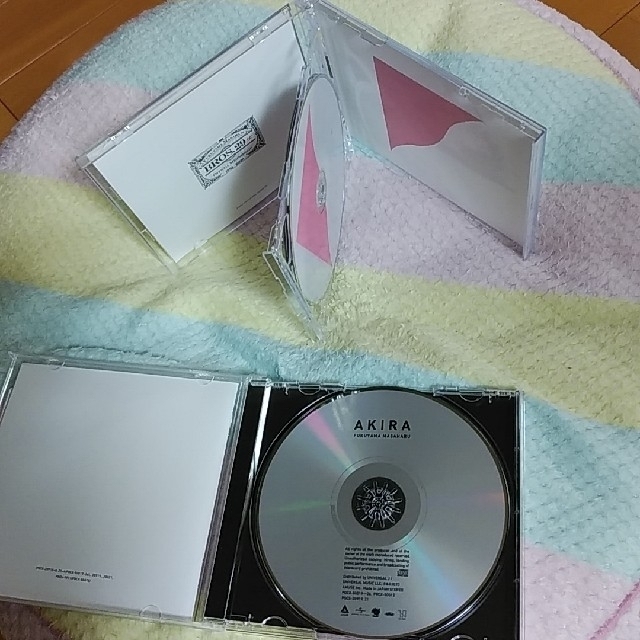 ☆美品☆福山雅治　AKIRA  ファンクラブ限定「BROS.」盤　　オマケ付 エンタメ/ホビーのCD(ポップス/ロック(邦楽))の商品写真