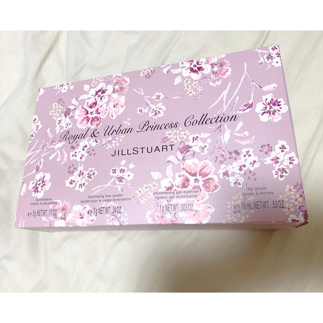 JILLSTUART 2019 クリスマスコフレ JILLSTUART 2019 クリスマスコフレ