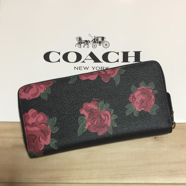 COACH - 新品 [COACH コーチ] 長財布 黒地に赤の薔薇の通販 by