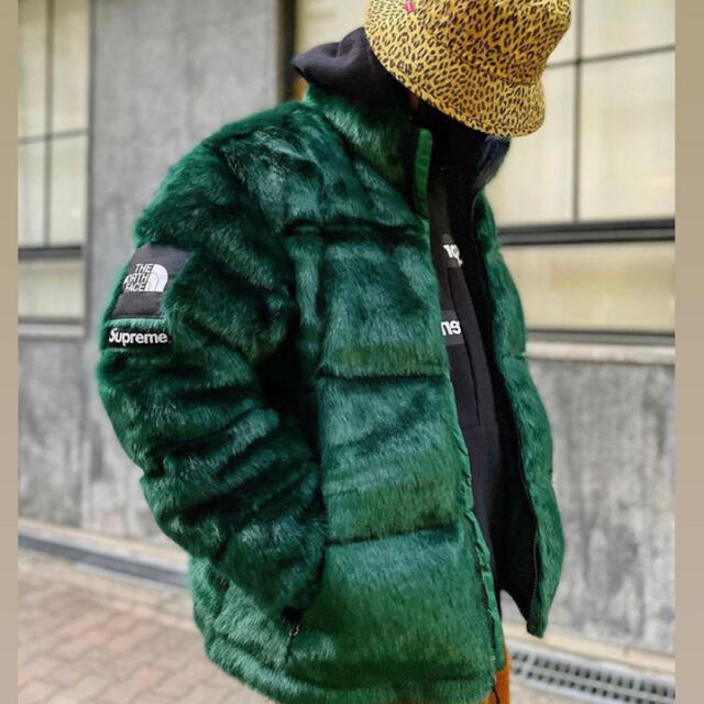 supreme north Faux Fur Nuptse Jacket M 緑 | フリマアプリ ラクマ