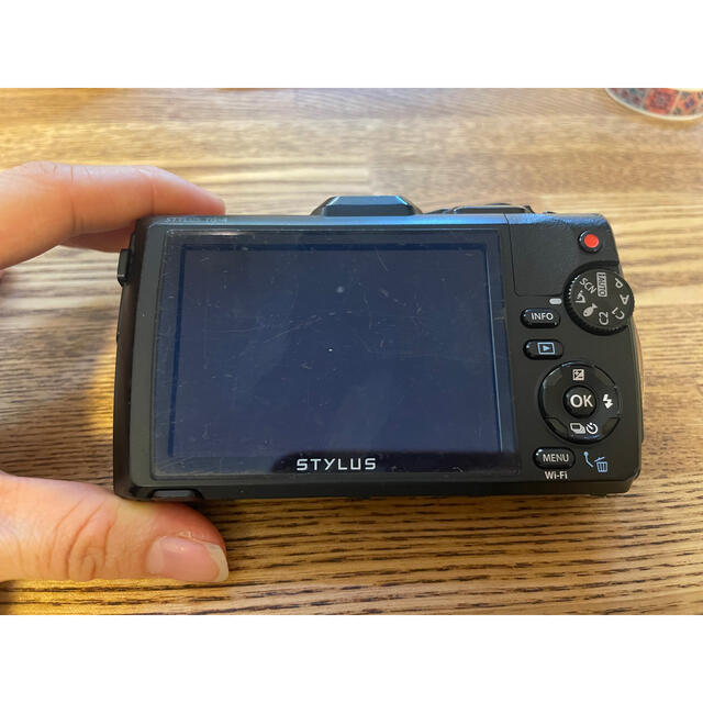 OLYMPUS(オリンパス)のOLYMPUS TG4 スマホ/家電/カメラのカメラ(コンパクトデジタルカメラ)の商品写真