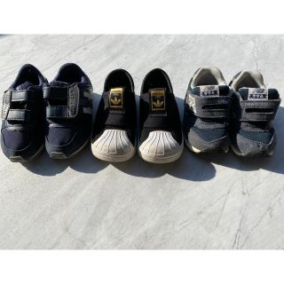 アディダス(adidas)の【お得】kidsスニーカー３足セット(スニーカー)