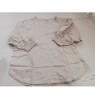 ユニクロ(UNIQLO)のユニクロ　トップス　カットソー(カットソー(長袖/七分))