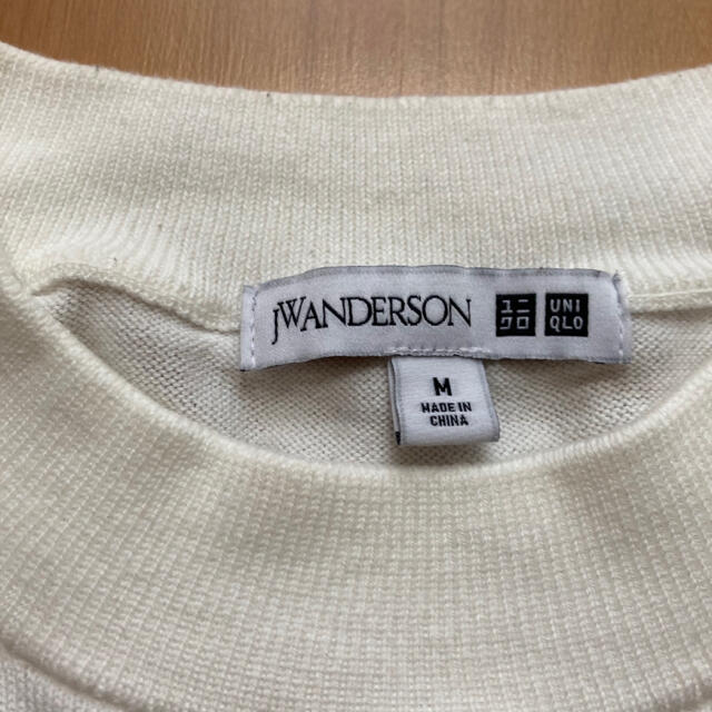 J.W.ANDERSON(ジェイダブリューアンダーソン)のUNIQLO×JWANDERSON ハイネックセーター　カモメ柄 レディースのトップス(ニット/セーター)の商品写真