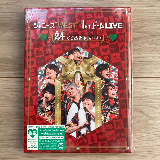 ジャニーズWEST(ジャニーズウエスト)のジャニーズWEST 1stドーム LIVE 24から感謝届けます Blu-ray エンタメ/ホビーのDVD/ブルーレイ(ミュージック)の商品写真