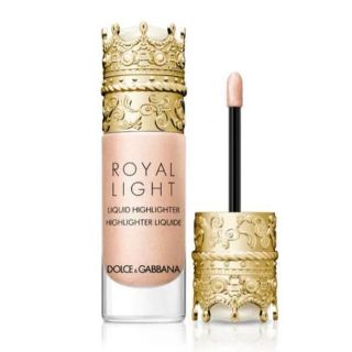 ドルチェアンドガッバーナ(DOLCE&GABBANA)のドルチェ&ガッバーナ　限定　ロイヤルライト リキッドハイライター(フェイスカラー)