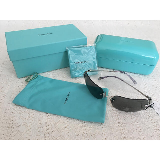 Tiffany & Co.(ティファニー)のTIFFANY & Co. 【新品】サングラス レディースのファッション小物(サングラス/メガネ)の商品写真