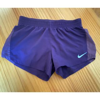 ナイキ(NIKE)のNIKE ハーフパンツ(ショートパンツ)