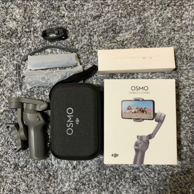 dji osmo mobile 3 combo ☆超美品☆スマホ用３軸ジンバル スマホ/家電/カメラのスマホアクセサリー(その他)の商品写真