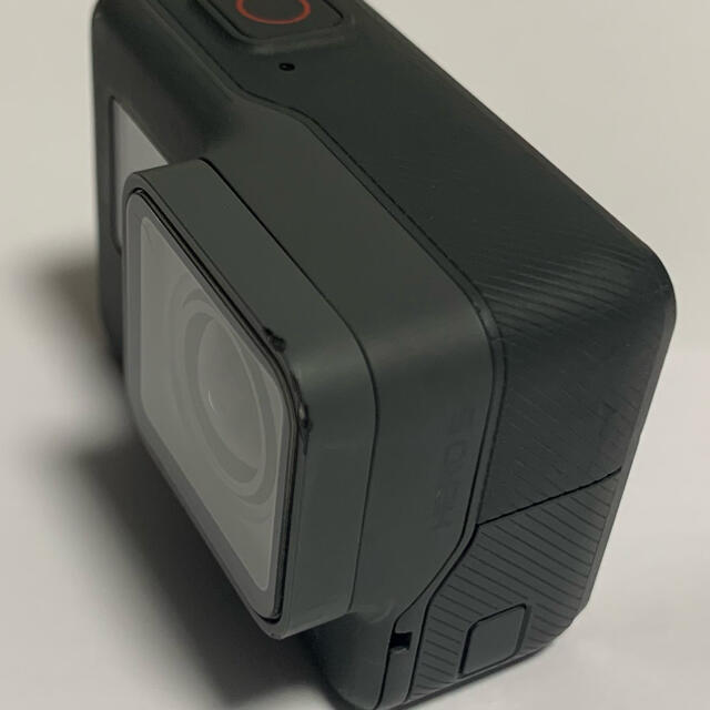 GoPro(ゴープロ)のGo Pro HERO5 バッテリー付　その他付属あり　ゴープロ スマホ/家電/カメラのカメラ(ビデオカメラ)の商品写真