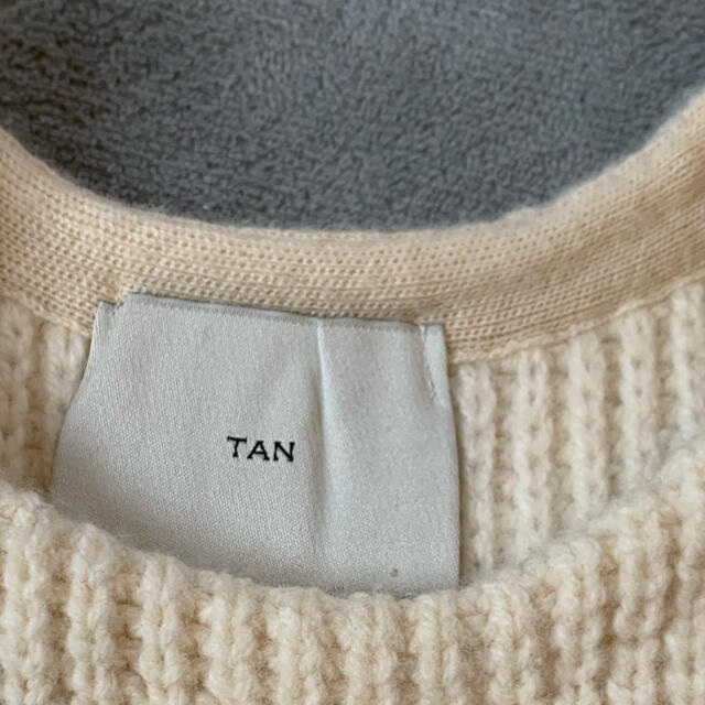 UNITED ARROWS(ユナイテッドアローズ)のTAN ニットベスト レディースのトップス(ニット/セーター)の商品写真