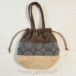 ミナペルホネン(mina perhonen)のミナペルホネン ハンドメイド 巾着バッグ ポーチ(バッグ)