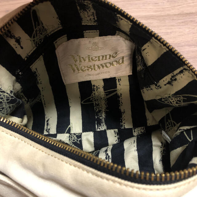 Vivienne Westwood(ヴィヴィアンウエストウッド)のVivienne Westwood ショルダーバッグ レディースのバッグ(ショルダーバッグ)の商品写真